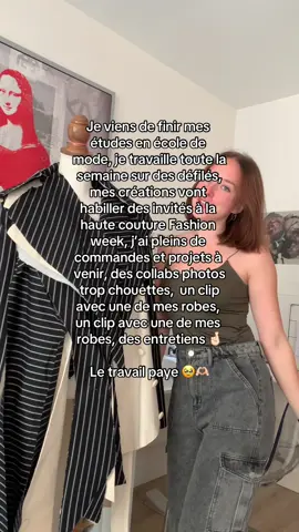 Manifesting for my new fashion designer life 🫶🏻🪡✨  #fashion #fashiondesigner #pfw #fashiontiktok #parisiangirl  #emergingdesigner 