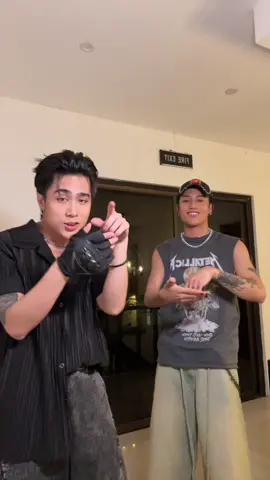 Hi, tita. 👋 #SB19 #SB19_JOSH #SB19_KEN 