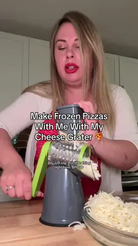 This Cheese Grater works magic I swear! Nothing beats pizza with freshly grated cheese 🍕🧀  }#kitexpert #ShopliveX #cheesegrater #kitchengadgets #cooking #frozenpizza #mealprep #creatorsearchinsights 