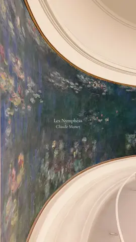 Les Nymphéas 🪷 Claude Monet  . . . #lesnymphéas #nymphéas #claudemonet #monet #museedelorangerie #artgallery #museum #parismuseums #impressionism #artinparis 