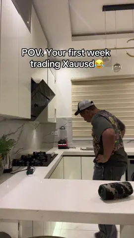 Xauusd why😂. IG:sammyjofficial #forex #fyp #trading #funny 