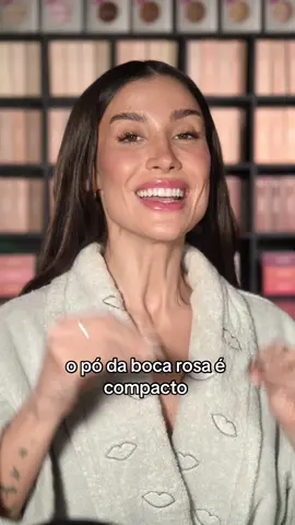 oi goxxxxxtosas! veio aí o tão esperado tutorial com o pó compacto 🩶 se você quiser ser uma das primeiras a comprar os produtos de Boca Rosa, inscreva-se na live de lançamento! link na bio