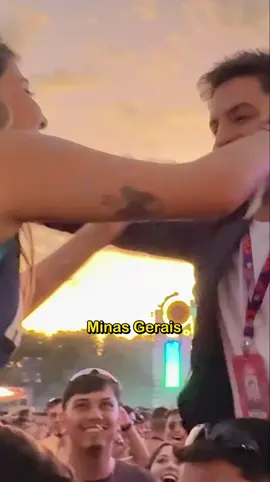 Respondam a ultima pergunta por gentileza?