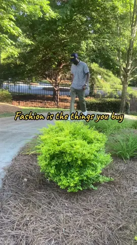 Fashion is temporary. Style is eternal 🪡🧵 Follow me for more fashion content. #fashiontiktok #fashioninfluencer #outfitinspiration #ootdfashion #OOTD #thebenniefields #foryoupage 