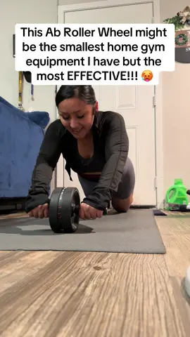 Ab Roller Wheel 🔥 Core Workout! Holds 440lb and has an anti slip texturez  #coreworkout #abs #abworkout #workout #abroller #abrollerwheel #core #corestrength #exercise #workoutmotivation #motivation #Fitness #fitnessmotivation #fitnessjourney #abchallenge #TikTokShop #ttshop #foryou #fy #homegym #abdominal #trainer 