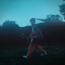 i will die your daughter — #isawthetvglow #justicesmith #ianforeman #brigettelundypaine #janeschoenbrun #queermovies #a24 