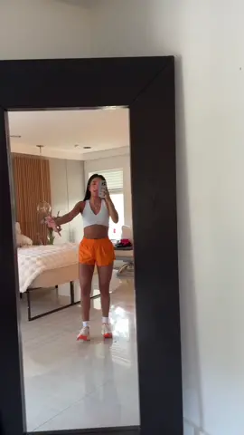 this is like my first time ordering from GOAT! so im a little scared lmk if im trippin out  #GOAT #goatapp #sneakerhead #sneakers #Running #runningshoes #runningshoesreview #runningshoeshelp #runshoes #shoereview #nike #nikevaporfly #vaporfly 