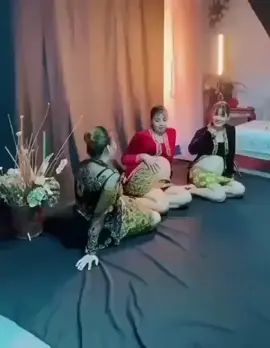 gara gara satu burung jadi kembung tiga tiganya#bumil #bumilcantik #pregnant #xyzbca 