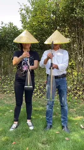 63 in adjustable garden leaf rake 15 teeth expanding stainless steel rake for quick clean lawn yard garden###tiktokshop #garden #rakegarden #lawn 