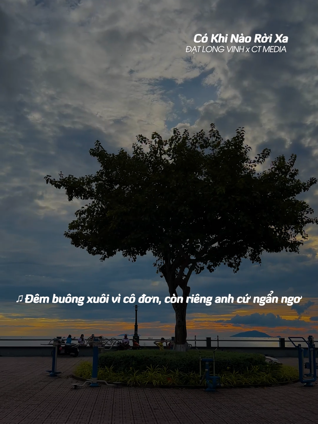 Anh yêu em hơn thế, nhiều hơn lời anh vẫn nói...#ctmedia #radiolofi #cokhinaoroixa #datlongvinh #nguyeenlofi