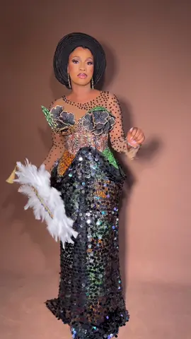 Beauty in human form  Makeup @Getglammed.ng Gele @soma_luxurious_glam Hairstylist @Getglammed.ng Outfit@_vkstyling  #bride #igboamaka #ankara #transtition #makeuptransformation #gele #viralvideo #fashion #beauty #gele #igbobride #trad #traditional #looks #anambra #like 