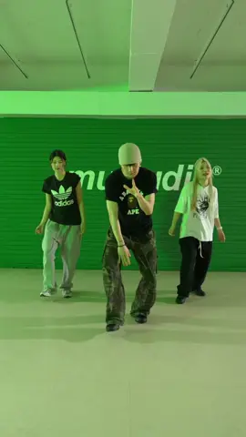 Rock star 🪨✨ #korea #nova #novaland #dancer #fyp @TOMORROW X TOGETHER 