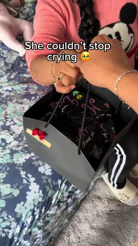She loved it! 🥹 #giftbox 