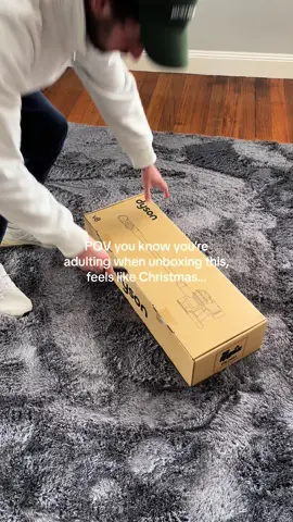 Adulting level: 100/100 🧹@Dyson #dysonvacuum #dyson #adulting #adultlife #firsthome #fyp #foryou #vacuum #cleaning #unboxing #vacuumcleaner 