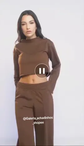 Calça feminina pantalona Wide leg Moletinho Cintura Alta R$67,90. #shopee  #achadinhosdashopee 