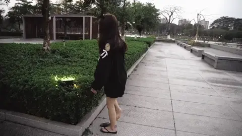 玩玩灯#兄妹日常 #美脚 #美腿 