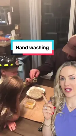This little experiment is a great way to show the importance of hand washing!  #handwash #CleanTok #doctor #doctorreacts #doctorsoftiktok #learnsomethingnew #medical #surgery #medicalvideos #doctors #podiatry #podiatrist #footsurgeon #surgeon #surgeons #nurse #nurses #healthcare #scrublife #medicalhumor #scrubslife #podiatric #medicine 