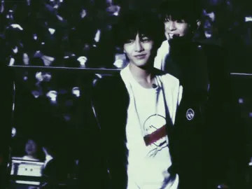 - #JEONGIN : this vid is carved on my mind #straykids #skz #straykidsedit #skzedit #stay #yangjeongin #jeonginedit #i_n #in #instraykids #yangjeonginedit #sora 