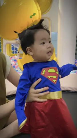 Siêu nhân eo xa này lạ lắm 🤣🤣#xuhuongtiktok #tiktok #xuhuong #embe 