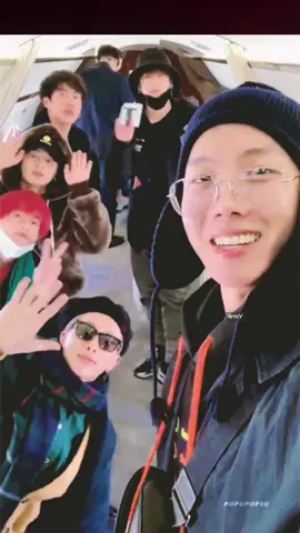 Momentos inolvidables 💜💜💜💜💜💜💜 #bts #army #armybts #btsforever #bts_official_bighit #btsarmy #armylover #fyp #armyforever #💜 #parati #foryou 