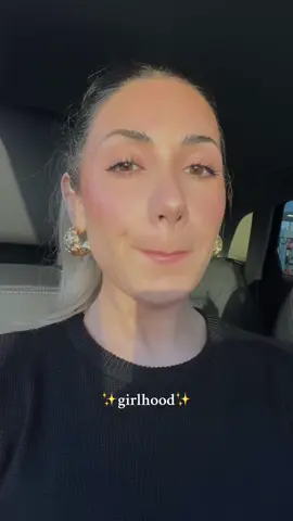 @Summer Fridays lip oils are just ELITE 🤍✨