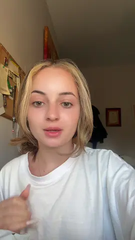 Joder me estoy rallando🥹 || ig: sofi.desastre