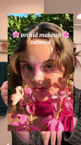 enjoy this very chaotic makeup tutorial 😅 (i should have posted this a while ago) #makeup #flowermakeup #photoshoot #model #scoutmerevolt #scoutmeselect #scoutmestorm #modeling #fyp #foryoupage #trending 