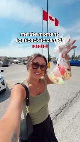 some canadians want tims, but its bulk barn for me 🫶🏼 #canadian #canadacore #bulkbarn #stcatharines 