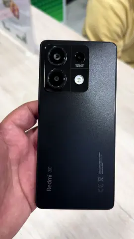 Xiaomi Redmi Note 13 5G 📲 El Xiaomi Redmi Note 13 5G inaugura la nueva serie homónima con una pantalla AMOLED de 6.67 pulgadas a resolución FHD+ y tasa de refresco de 120Hz. Por dentro encontramos un procesador MediaTek Dimensity 6080 acompañado de hasta 12GB de RAM y 256GB de almacenamiento interno y una batería de 5000 mAh con soporte para carga rápida de 33W. La cámara trasera del Redmi Note 13 5G es triple con sensor principal de 108 MP y su cámara selfie es de 16 MP, completando sus características con un lector de huellas lateral y resistencia a salpicaduras. #xiaomi #redmi #redminote135g #lejotech 