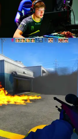 legendary s1mple's flick 😎🔥🐐 #csgo #csgomoments #cs2 #cs2memes #meme #funny #csgoclips 