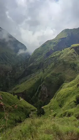 Rinjani dengan paket lengkapnya! #pendaki #pendakigunung #rinjani #nature #alam #view #story #fyp #beutiful #airterjun #air #vibes #dejavu #mountain #jelajah 