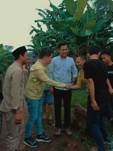 Berkesempatan secara langsung bertemu dengan masyarakat dan melihat talenta serta bakat-bakat Pandeglang yang luar biasa. Mari bersama memajukan potensi daerah kita. #fitrondiana #pandeglang #banten #pandeglangbanten #infopandeglang #fy #fyp #foryoupage #videolebihpanjang #talenta