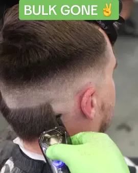 @Tito Cuts Tampa Bay INSTINCT METAL TRIMMER glides thru bulk like butter 🧈 The rear metal housing really eats the vibration of the Vector Motor 🫨 giving it a smoother cut #titocutstampabay #stylecraft #stylecraftpro #stylecraftinstinctmetaltrimmer #instinctmetaltrimmer #shorthair #baldfade #skinfade #baldhead #blurryfade #floridabarber #hairtrimmer