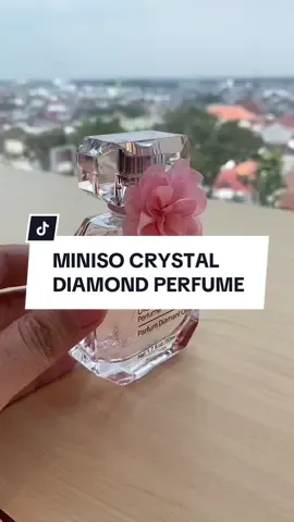 Parfum premium tahan lama #parfumviral #parfumminiso #parfummurah #parfumwanita 