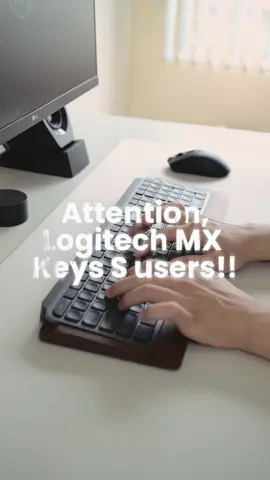 Wooden tray keyboard for your Logitech MX Keys S! tag temanmu yg pnya kibot ini 🤨 #mynk #easee #logitech #logitechmxkeys #woodtray #wristrest 