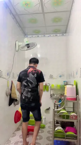 Má e dặn a fai chăm lo cho e ,,, nên e cứ ngủ cho đã đi để a lm hết cho ☺️😊😊