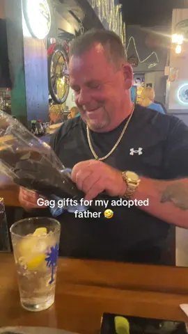 Gag gifts are somtimes the best gifts! Just look at his smile, it truly says it all! So thankful for our lunch today! #mrswesnesky #bigpoppa #grumpymonk #gaggifts @randyedgington348 