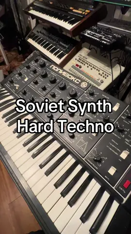 Quick hard techno jam on the vintage soviet polivoks synthesizer and the analog rytm for drums. Also with a roland re-201 space echo for delay.  #synthtok #hardtechno #techno #synthesizer 