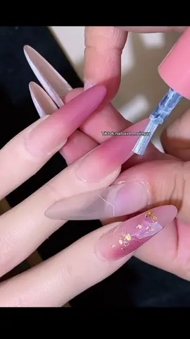 Gel nhện trang trí dc nhiều kiểu lắm ạ