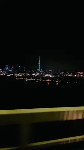 “Bright lights city life i gotta make it 🫶💯” #Auckland #Newzeland #Home #CityLife #FYP 