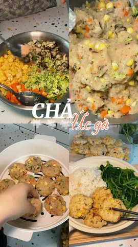 Hnay vào bếp làm chả ức gà cùng Dung nha! Mỗi lần làm cả mẻ cấp đông ăn dần cũng tiện ghê đó các bác 😚 #dungnauann #cha #ucga 