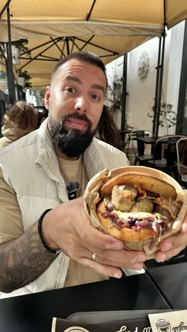 Włoski STREET FOOD! Bari gdzie ZJEŚĆ?! 🇮🇹 #jedzenie #testjedzenia #jeść #wlochy #pizza #gdziezjesc #restauracja #restauracje #bari #wloskiejedzenie 