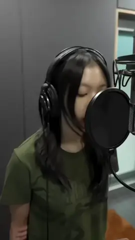 — Haerin fancam, meow meow 🥰 || #newjeans #haerin #fancam #fyp #haerinsecrets 