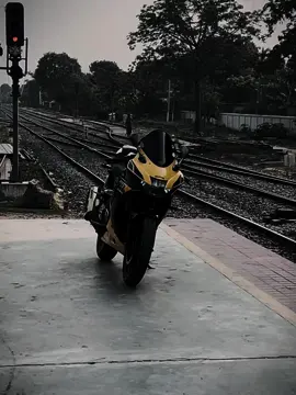 🖤⚡️#foryou #foryoupage #viralvideo #fopシ゚viral #gsxr #fyp #viral #unfrezzmyaccount @TikTok @TikTok Bangladesh 