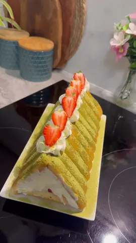 Tiramisu matcha #art #foryou #fyp #tiramisu #foodtiktok #explore 