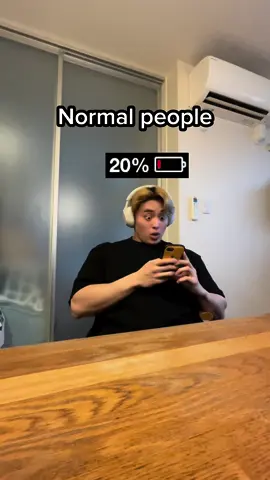 Normal people vs Me🙋‍♂️ #fyp#relatable 