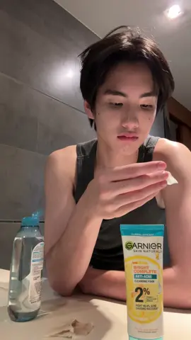 ในใจโต๋ยตอนนี้มีแค่ 2 Step เท่านั้น คือ Step เช็ด และ Step ล้าง ด้วย #ดูโอ้สยบสิวผิวไชน์ไบรท์ จาก #GarnierThailand ทุกคนมามีผิวไชน์ไบรท์ไปด้วยกันกับผมนะครับ #BUSFriendsofGarnier