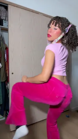 On pink we wear Wednesdays 