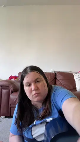 Tried to cover million reasons by lady gaga, its been a while so im quite rusty 😅😅