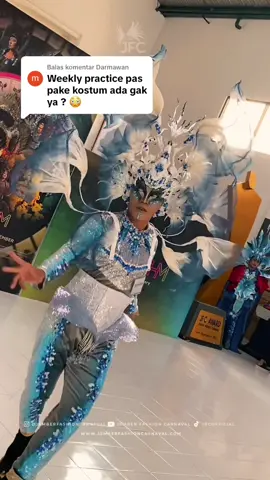 Membalas @Darmawan Our weekly practice JFC Algorithm with beautiful costume 😍🔥  JFC ticket information can be found by visiting the link www.jemberfashioncarnaval.com/algorithm  Purchase as soon as possible before they run out! . . #RoadtoJFC2024 #jfc2024 #JemberFashionCarnaval #JFC_Algorithm #algorithm #beyondbinaryofourstory #Jember #ayokeJember #visitJember #WorldFashionCarnival #WorldClassCarnival #wonderfulindonesia #diindonesiaaja  #fashion 